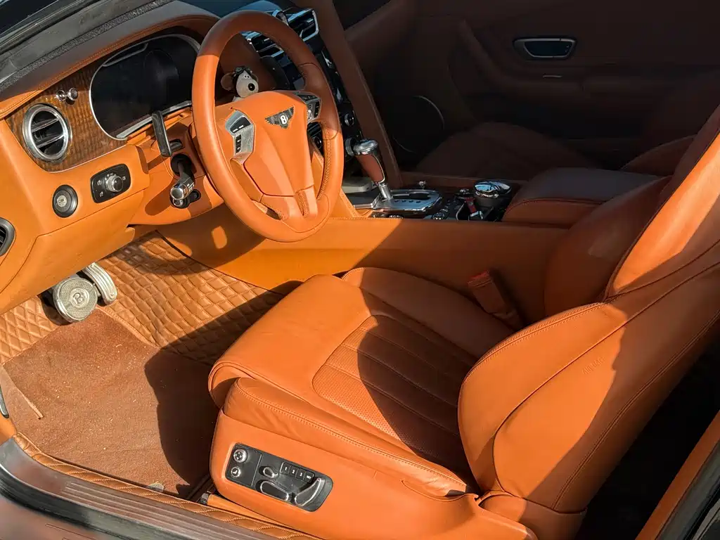 Bentley Continental — миниатюра 12