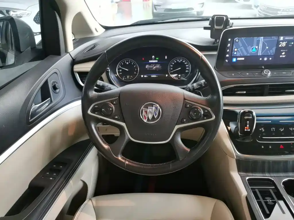 Buick GL8 — миниатюра 7