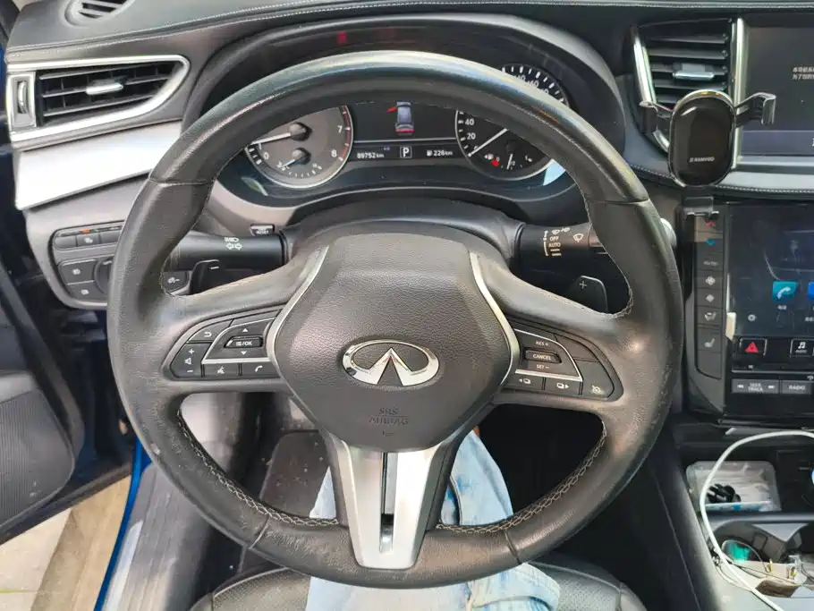 Infiniti QX50 — миниатюра 15