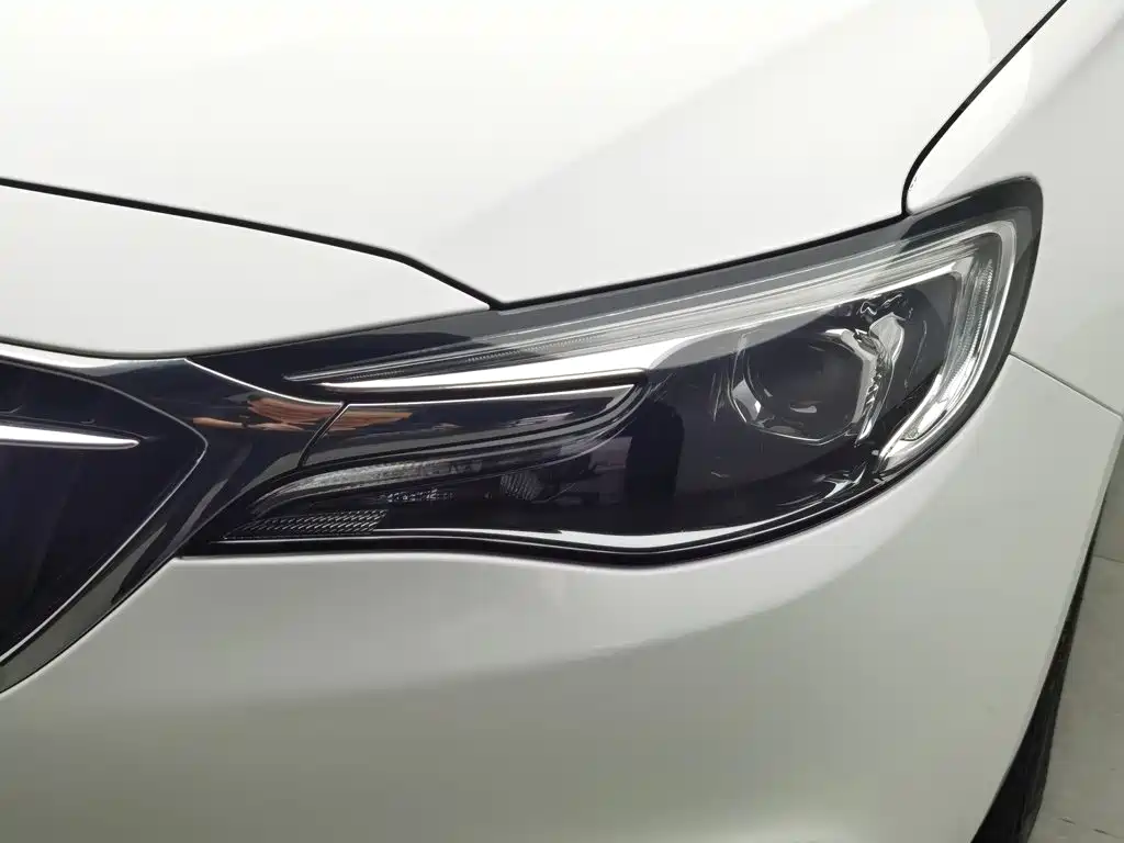 Buick Excelle — миниатюра 7