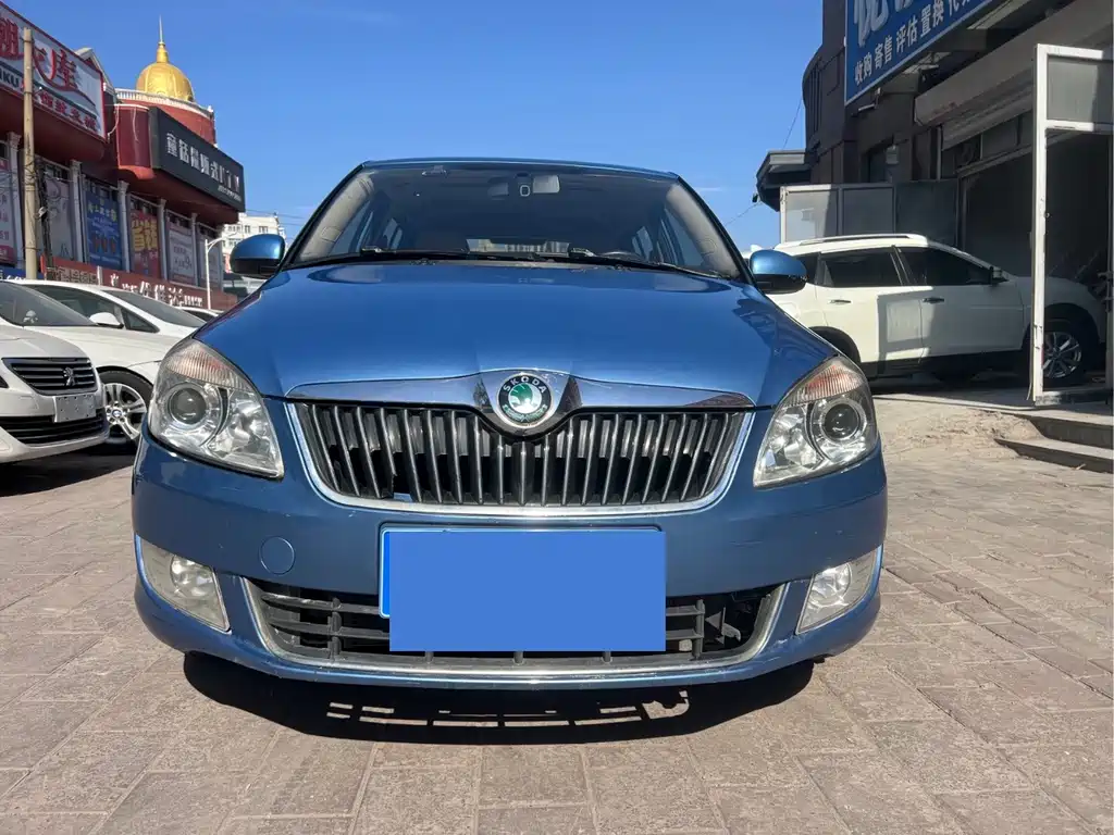 Skoda Fabia — миниатюра 2