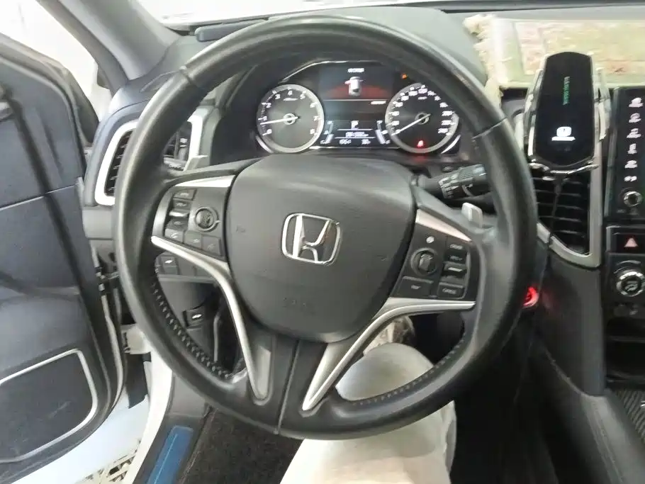 Honda UR-V — миниатюра 15
