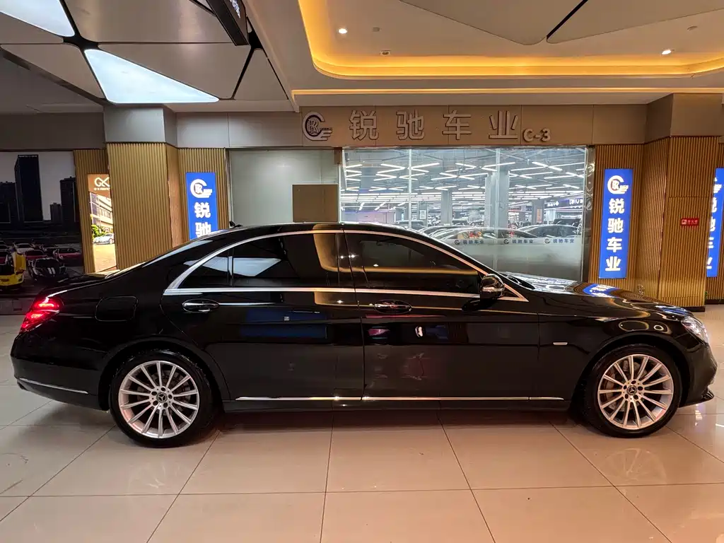 MERCEDES-BENZ S CLASS