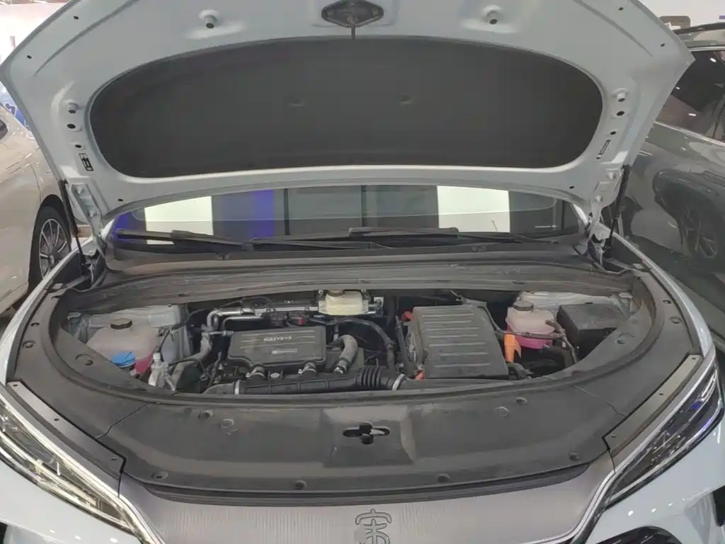 BYD L DM-i — миниатюра 20