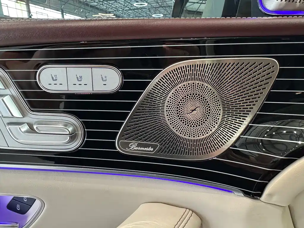 Mercedes-Benz GLS — миниатюра 14