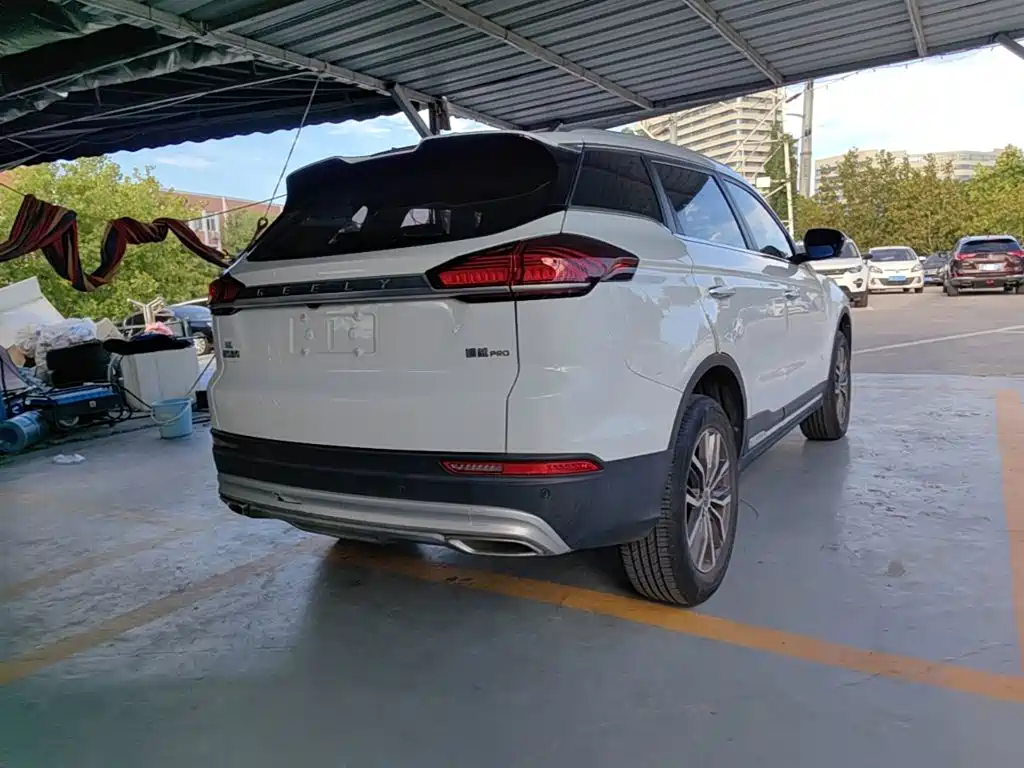 Geely Boyue — миниатюра 7
