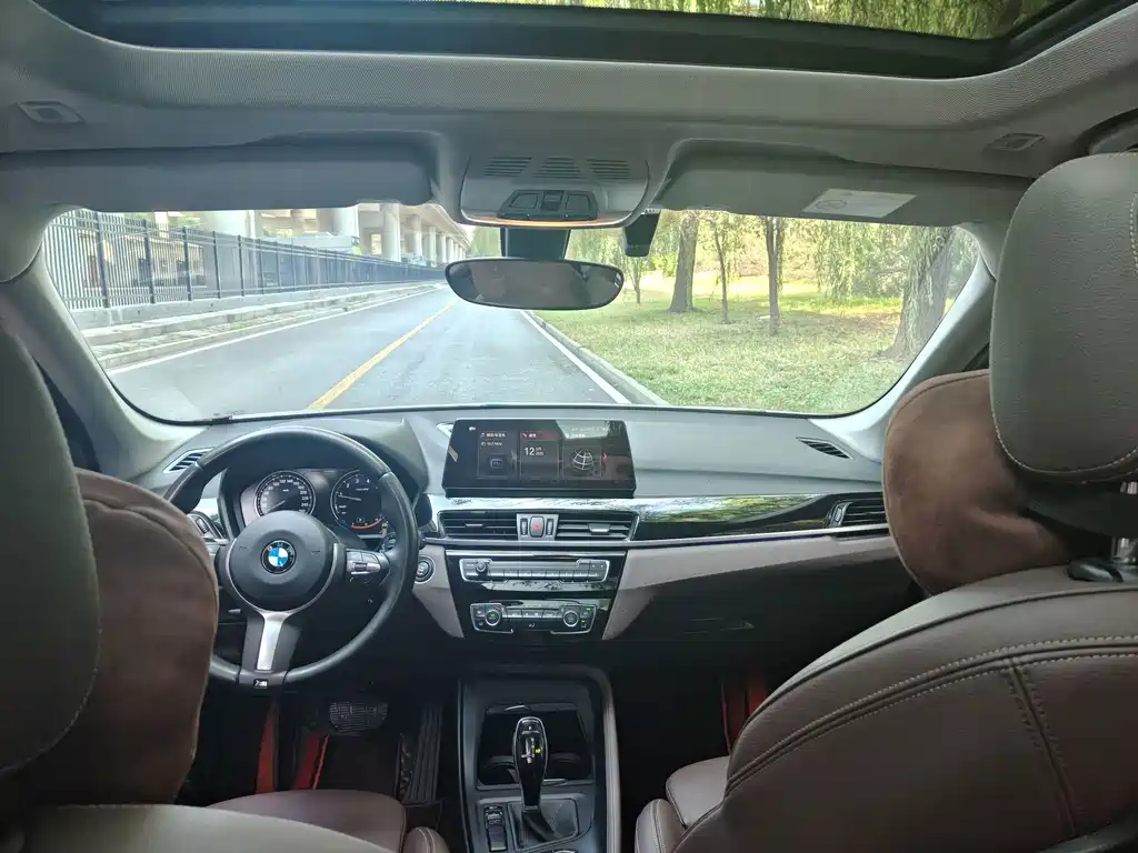 BMW X1 — миниатюра 9