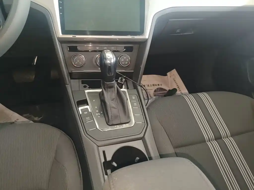 Volkswagen Lamando — миниатюра 14