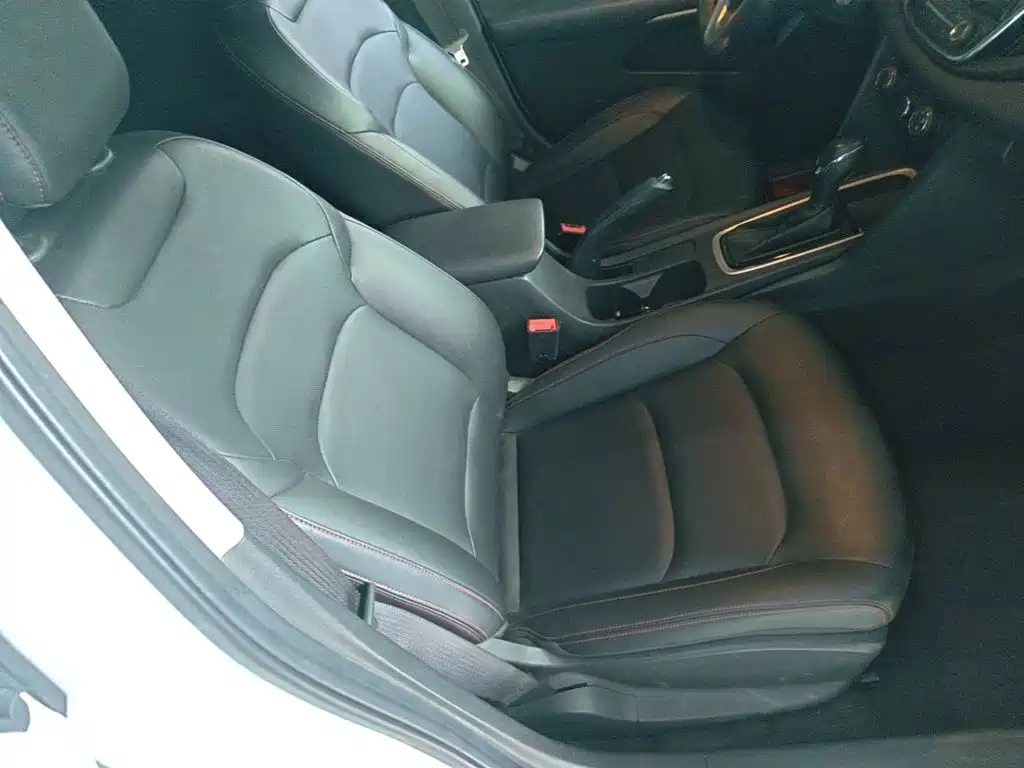 Chevrolet Monza — миниатюра 25