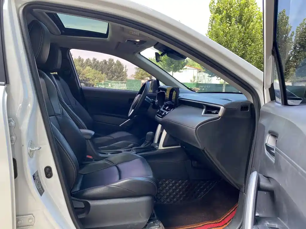 Toyota Frontlander — миниатюра 9