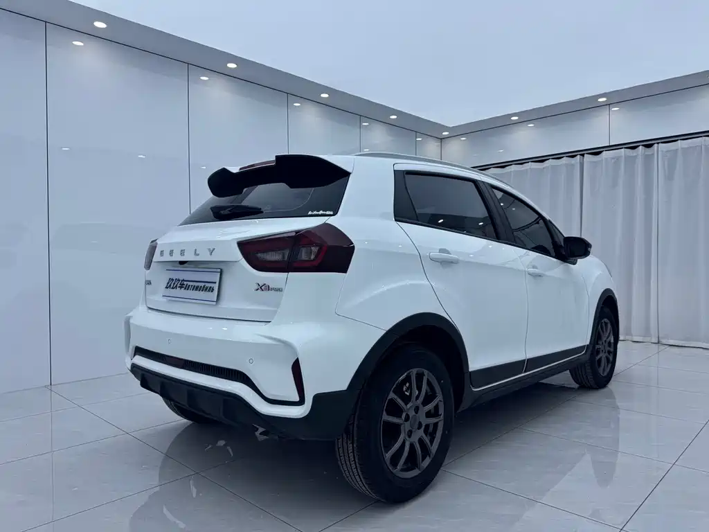 Geely Vision X3 — миниатюра 4