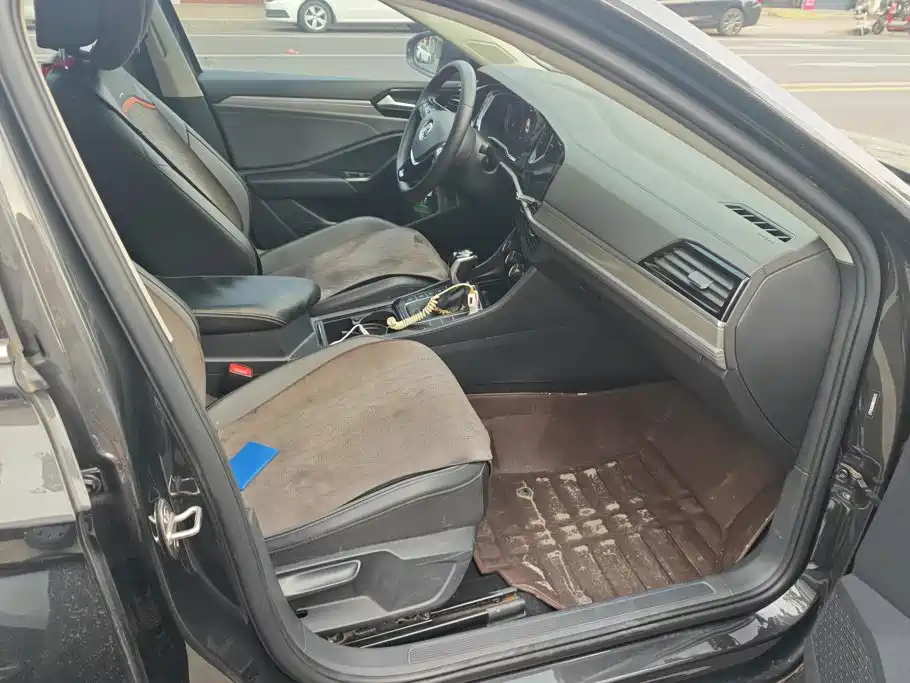 Volkswagen Sagitar — миниатюра 8