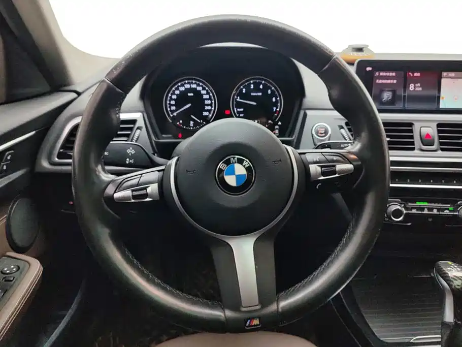 BMW 1 Series — миниатюра 15