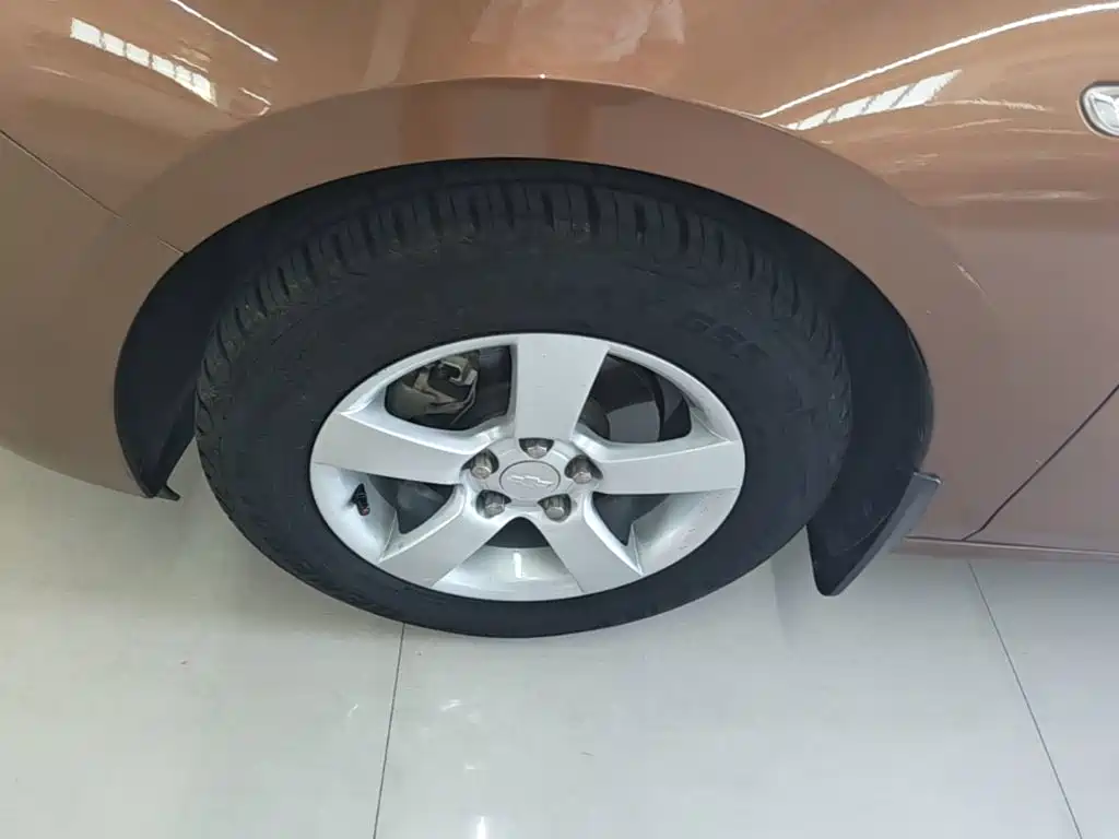 Chevrolet Cavalier — миниатюра 23