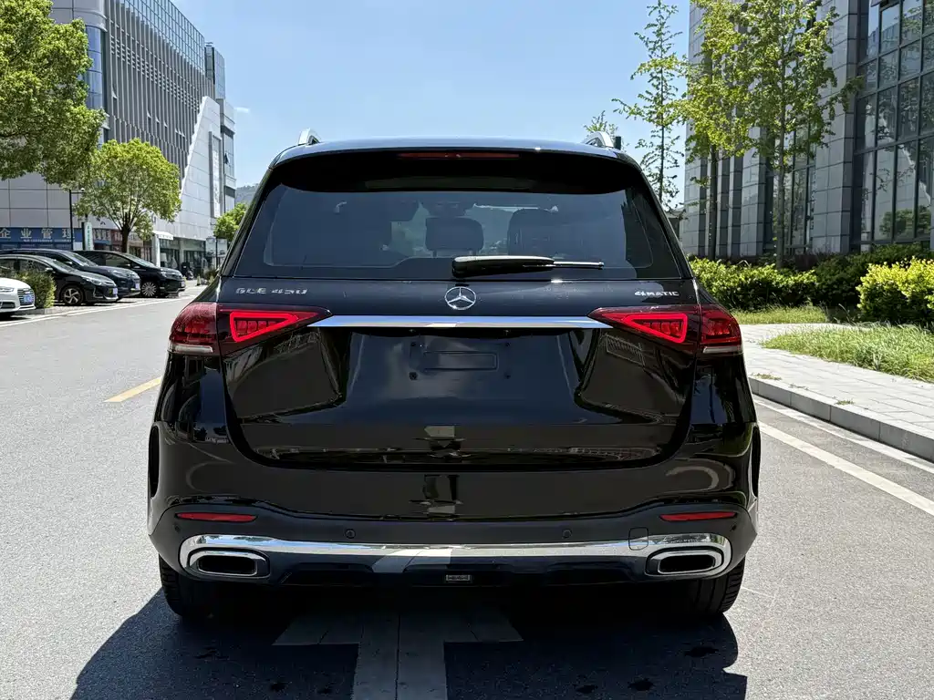 Mercedes-Benz GLE (Import) — миниатюра 8