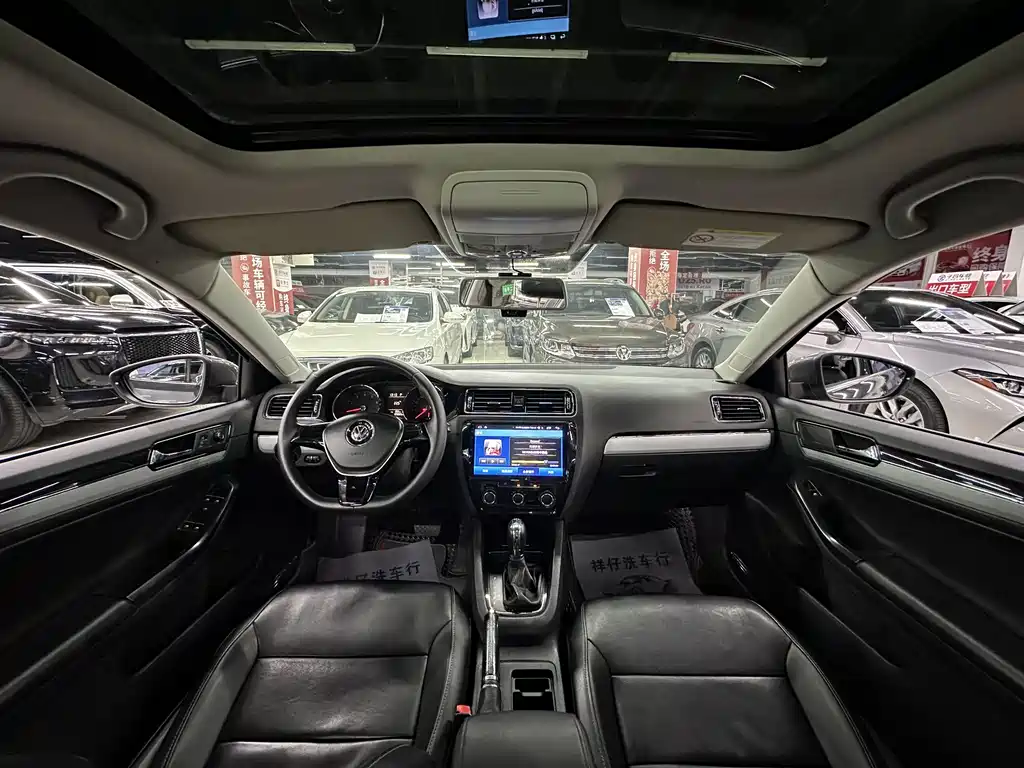 Volkswagen Sagitar — миниатюра 17