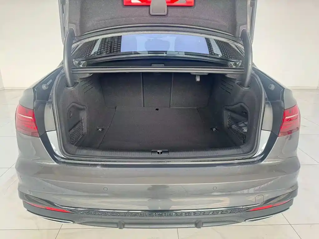 Audi A4L — миниатюра 6