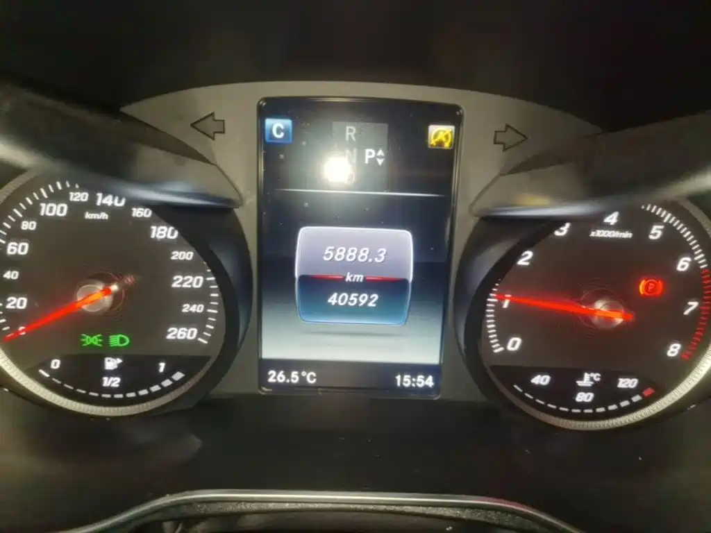 Mercedes-Benz C-Class — миниатюра 12