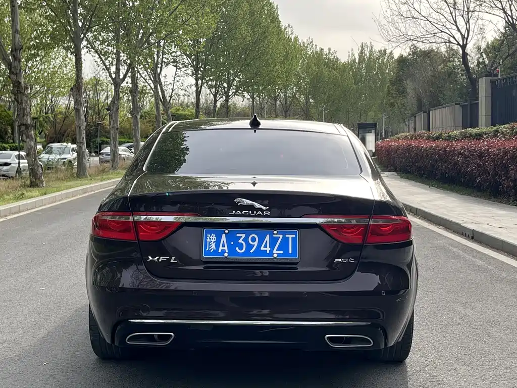 Jaguar XFL — миниатюра 8
