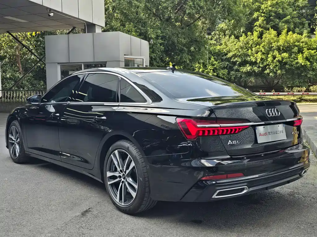 Audi A6L — миниатюра 6