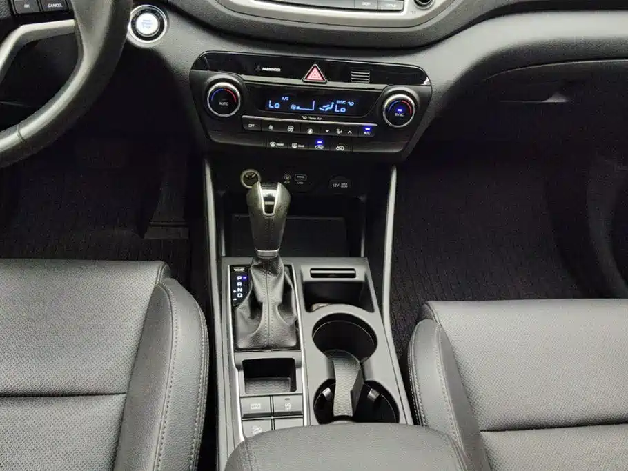 Hyundai Tucson — миниатюра 16