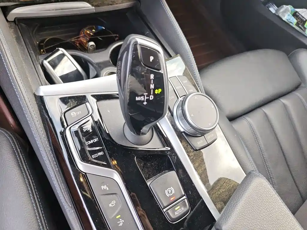 BMW 6 Series GT — миниатюра 7
