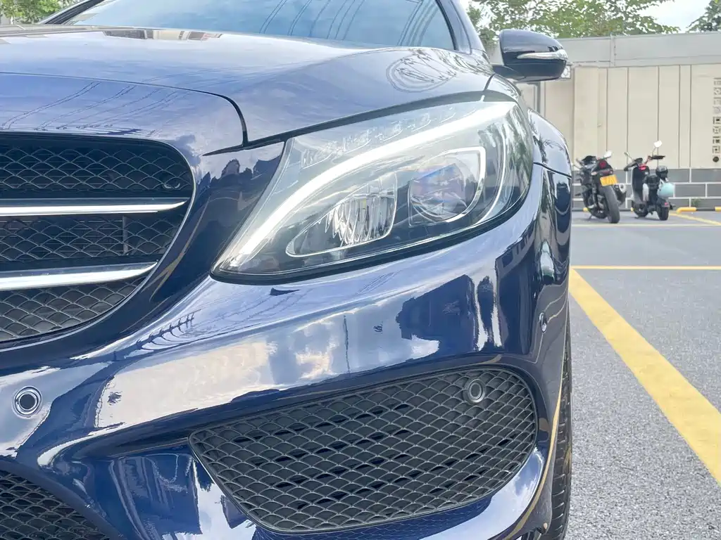 Mercedes-Benz C-Class — миниатюра 4