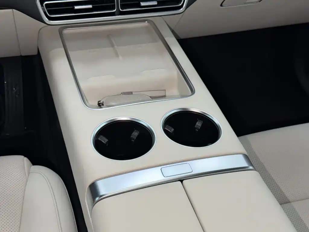 Li Auto Li L9 — миниатюра 16
