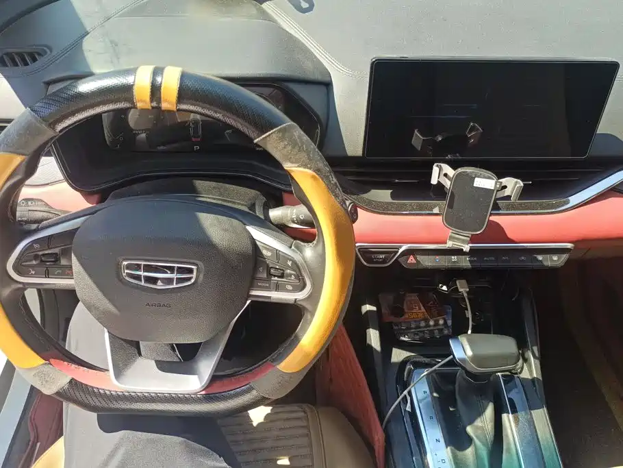 Geely Emgrand S — миниатюра 12
