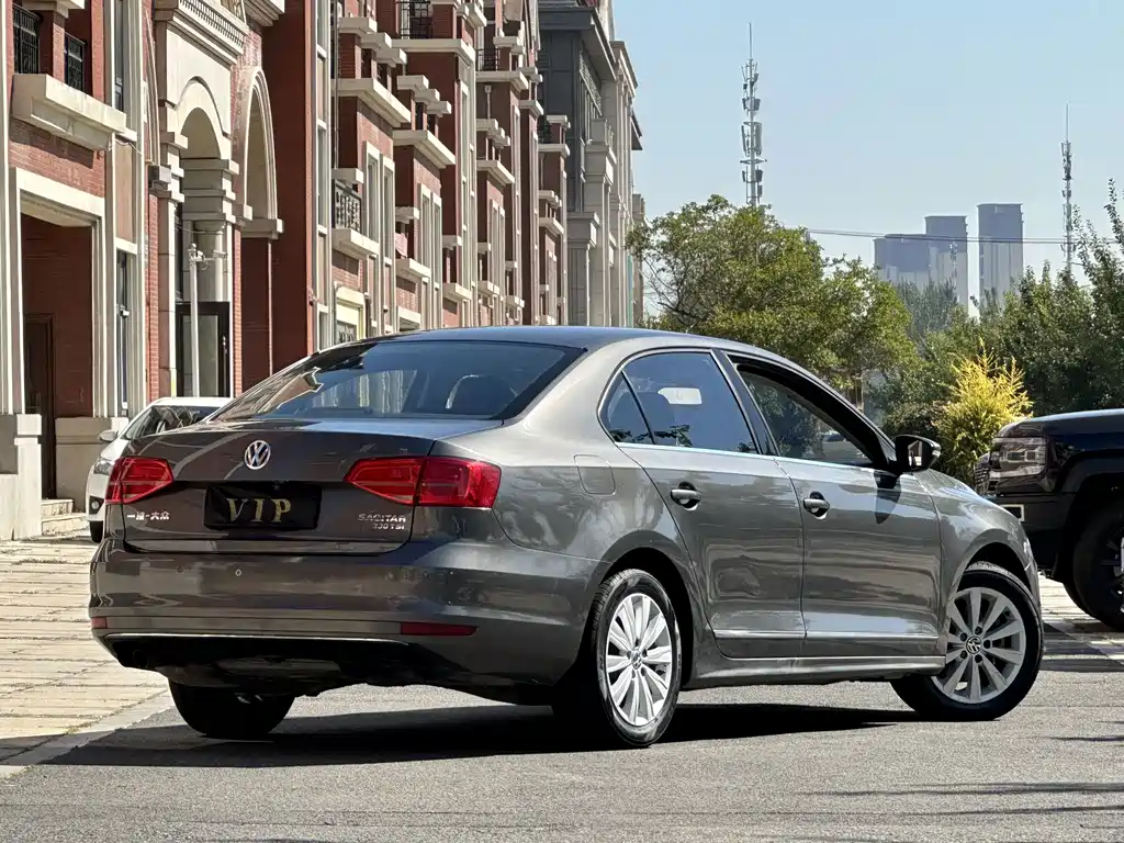 Volkswagen Sagitar — миниатюра 6