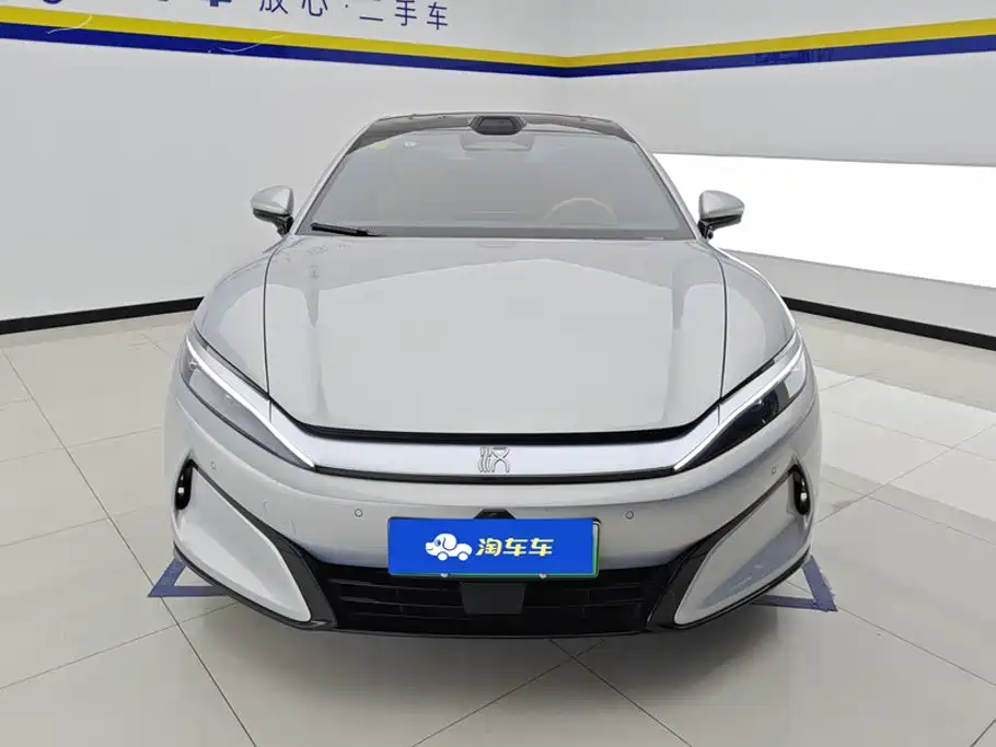 BYD Han L — миниатюра 2
