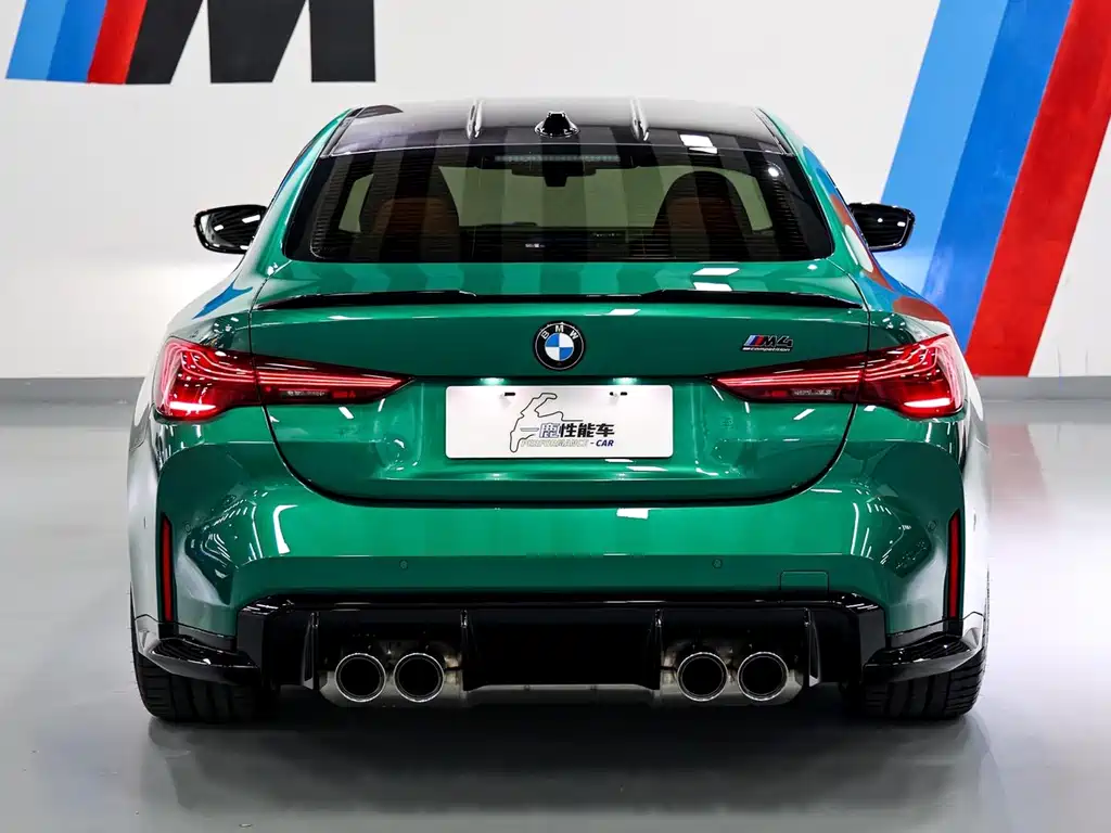 BMW M4 — миниатюра 3