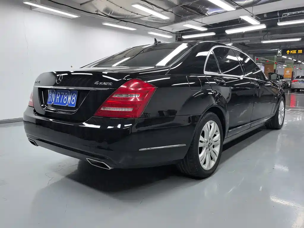 Mercedes-Benz S-Class — миниатюра 17