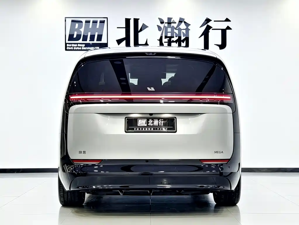 Li Auto Li MEGA — миниатюра 5