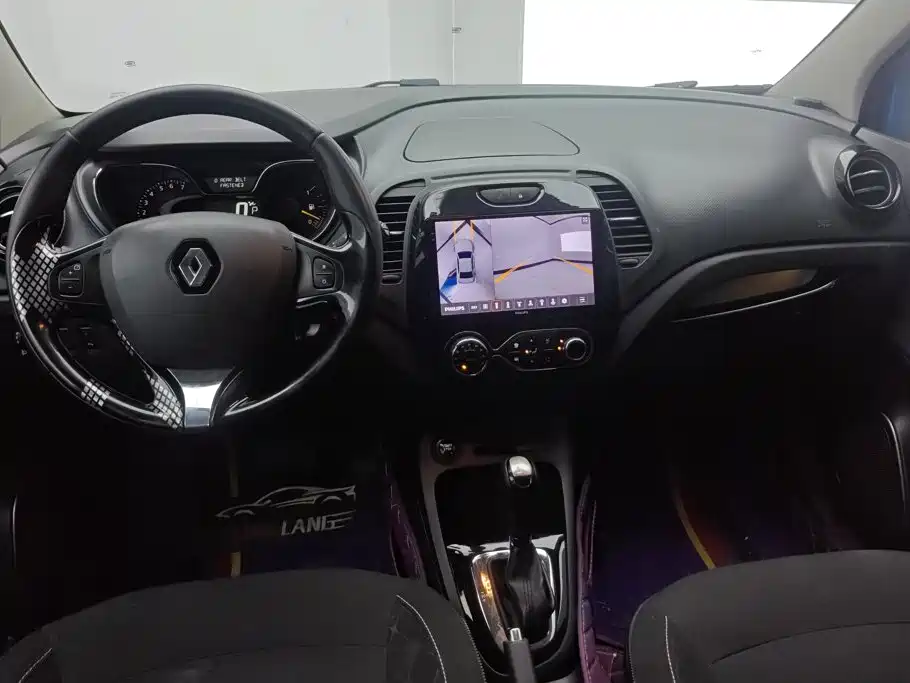 Renault Captur — миниатюра 12