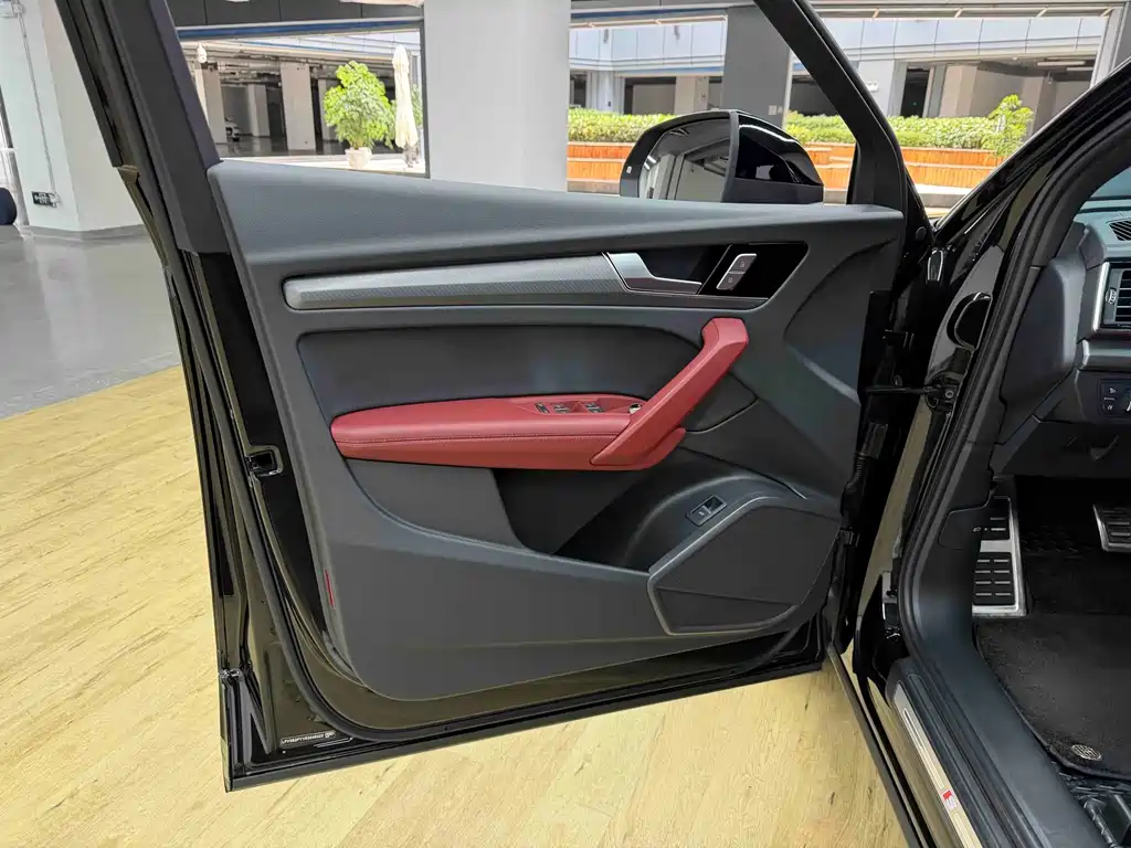 Audi Q5L — миниатюра 7