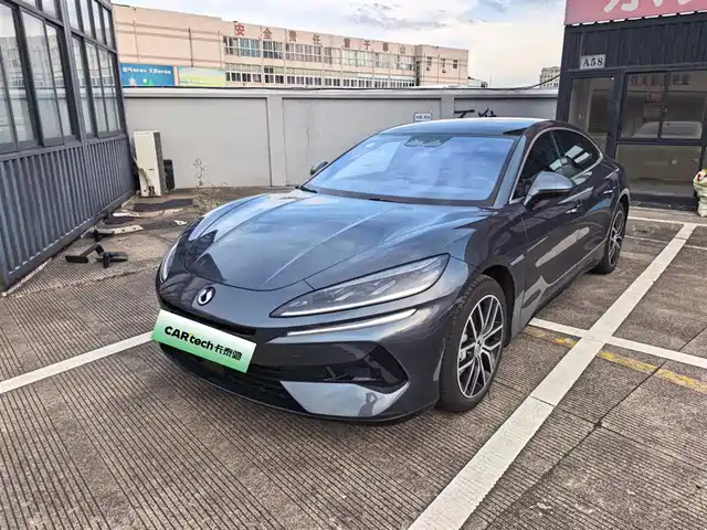 2025 Denza Z9