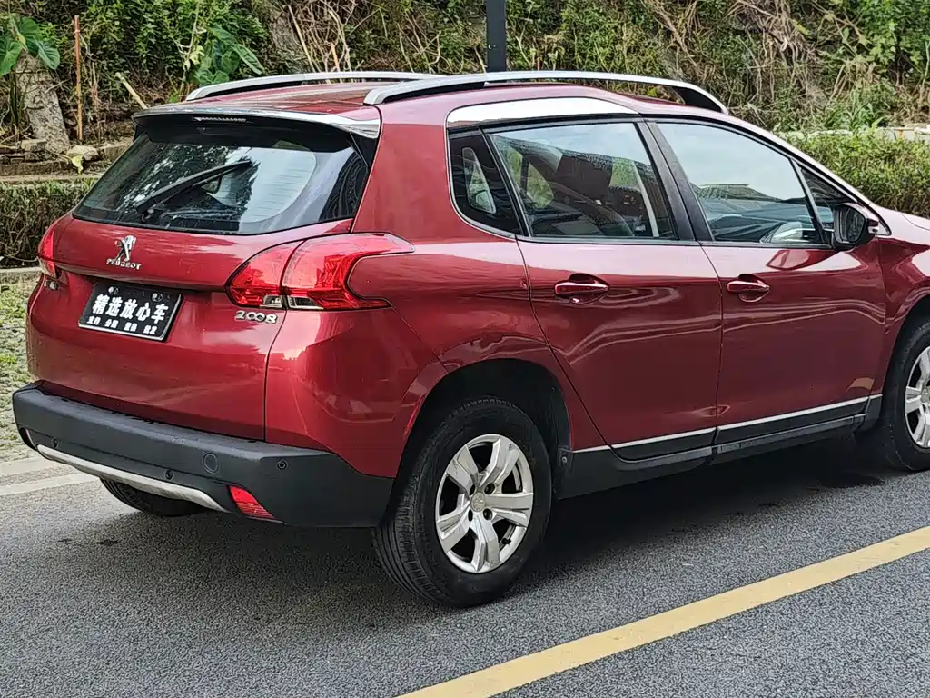 Peugeot 2008 — миниатюра 14