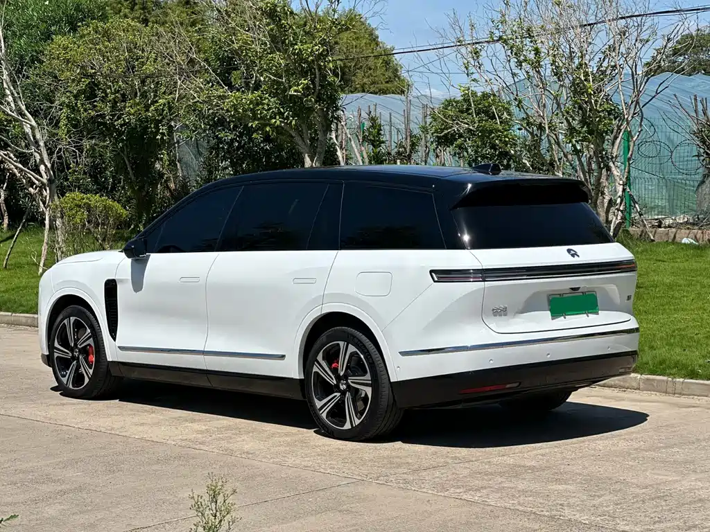 NIO ES8 — миниатюра 6
