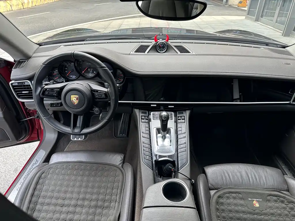 Porsche Panamera — миниатюра 13