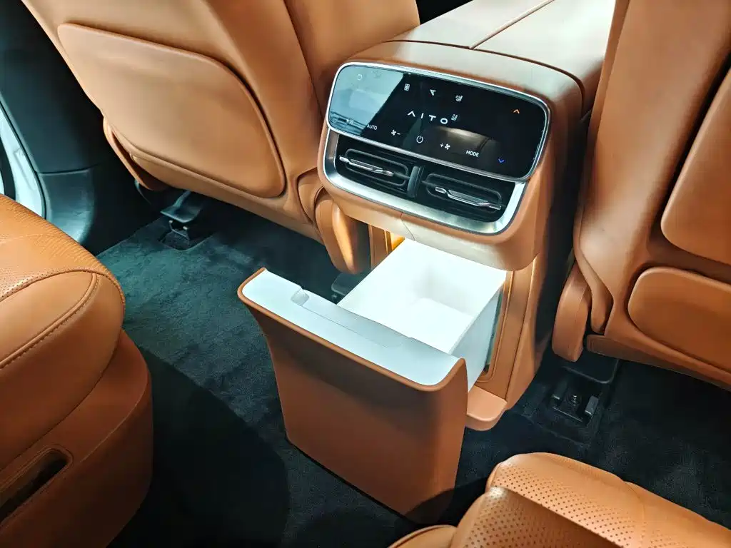 AITO Wenjie AITO M7 — миниатюра 26