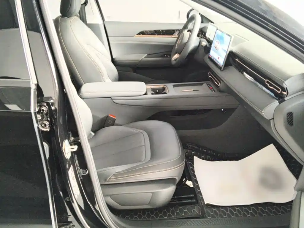 Wuling Xingguang — миниатюра 25