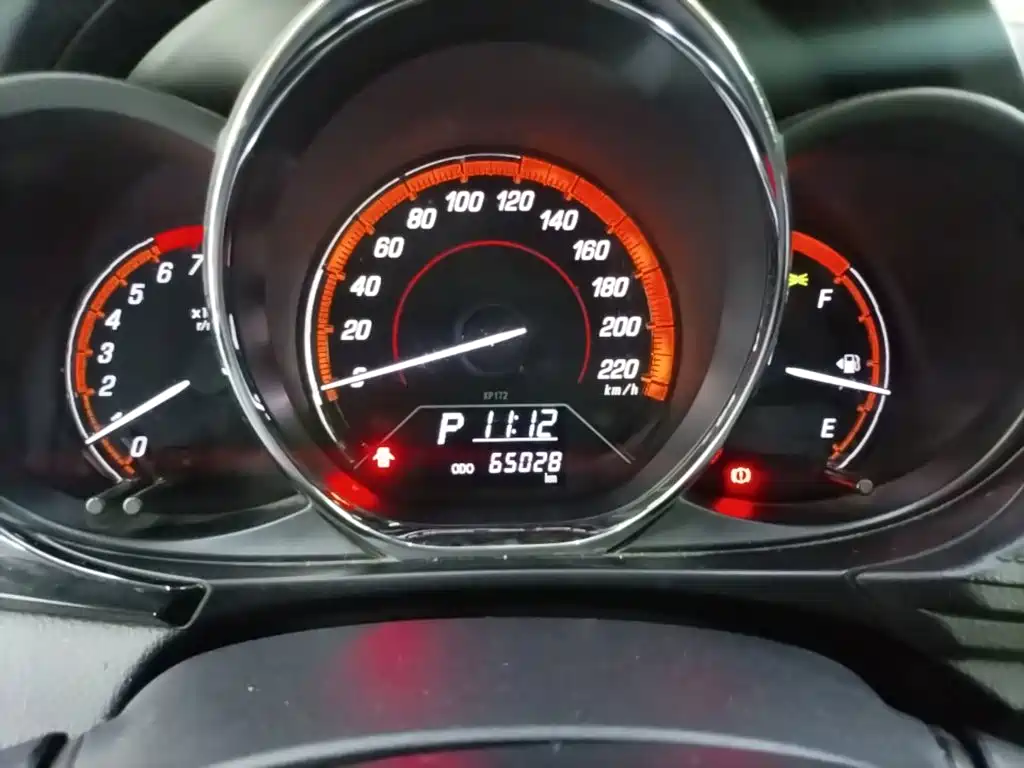 Toyota Yaris L — миниатюра 12