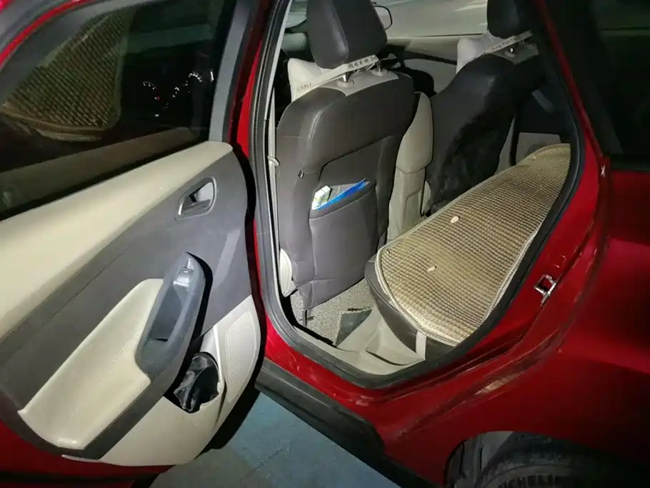 Ford Focus — миниатюра 11