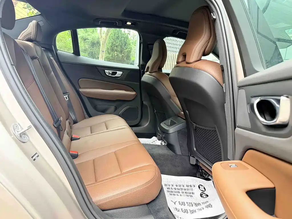 Volvo S60 — миниатюра 13