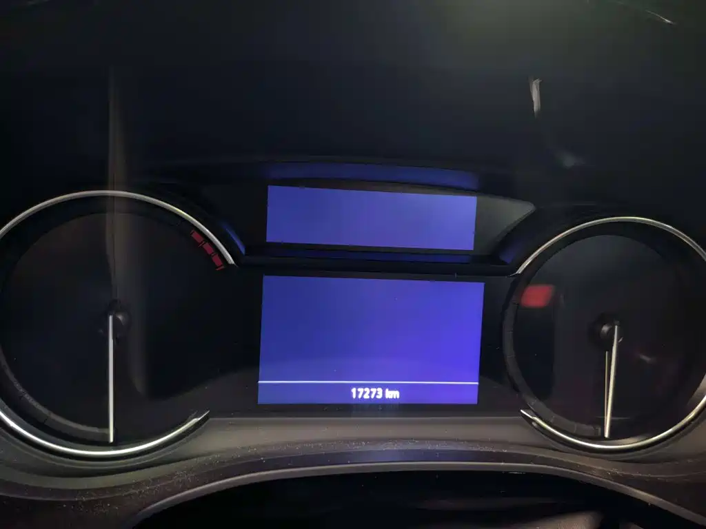 Cadillac XT5 — миниатюра 8