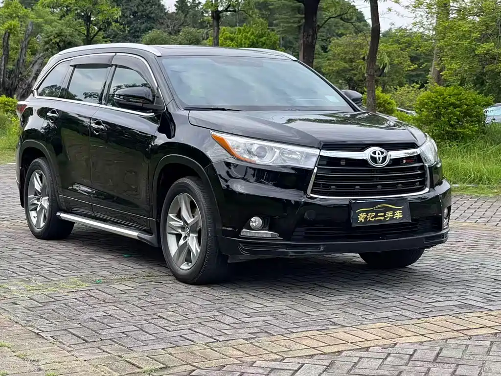 Toyota Highlander — миниатюра 3
