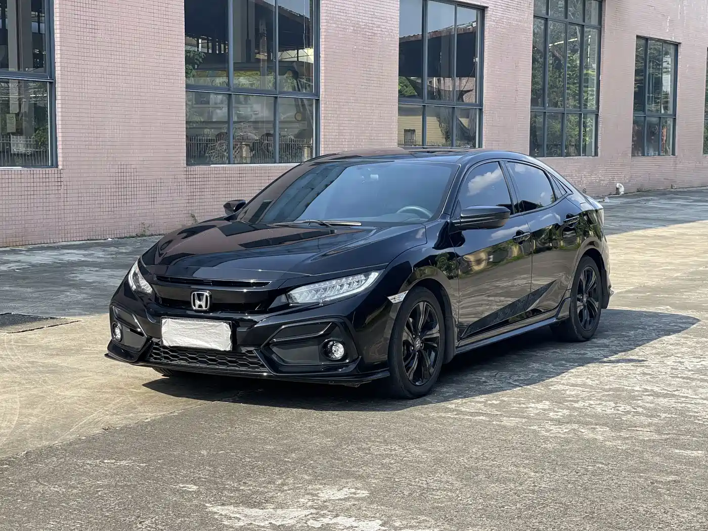 思域 2021款 HATCHBACK 220TURBO CVT潮酷控 2022