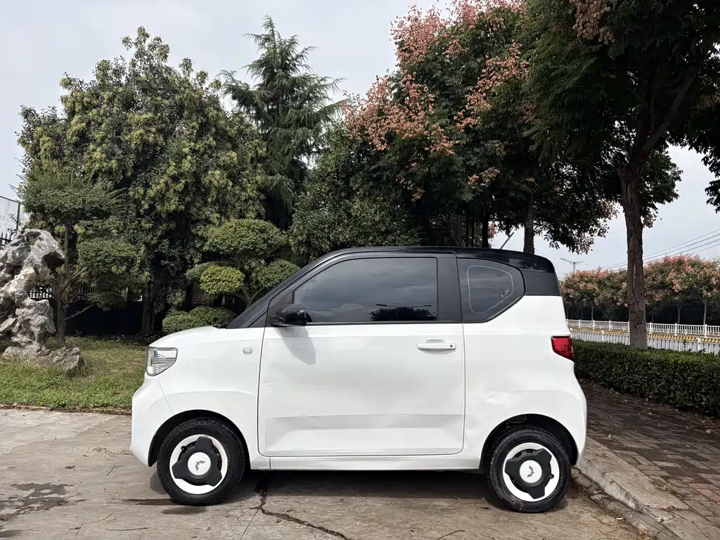 Wuling MINIEV — миниатюра 2