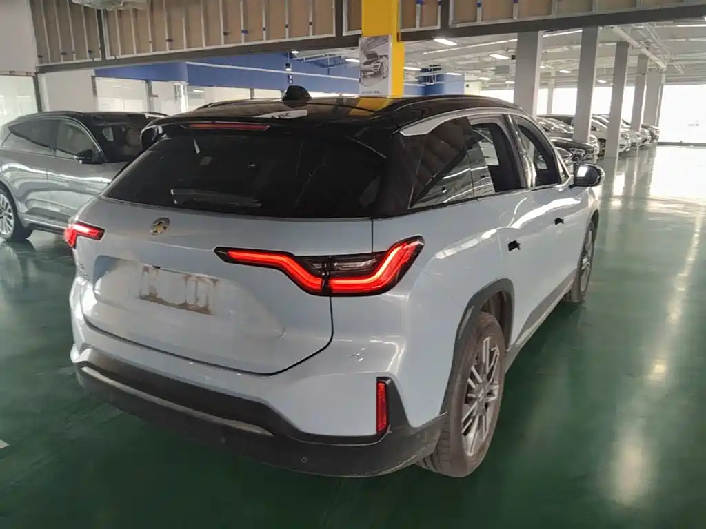NIO ES6 — миниатюра 7